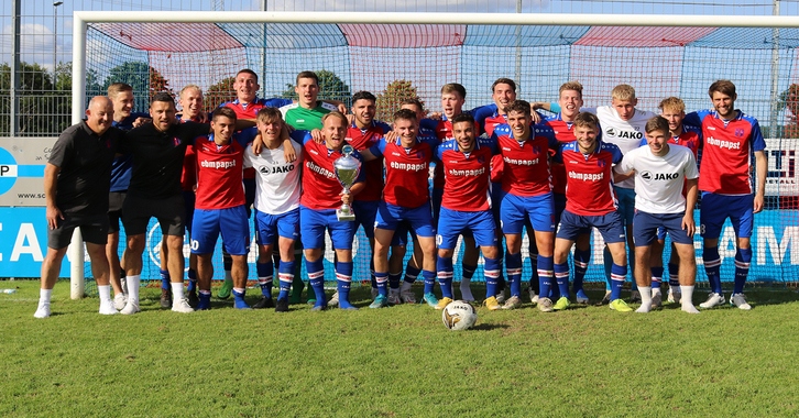 FSV Hollenbach gewinnt Finalturnier beim JAKO Cup